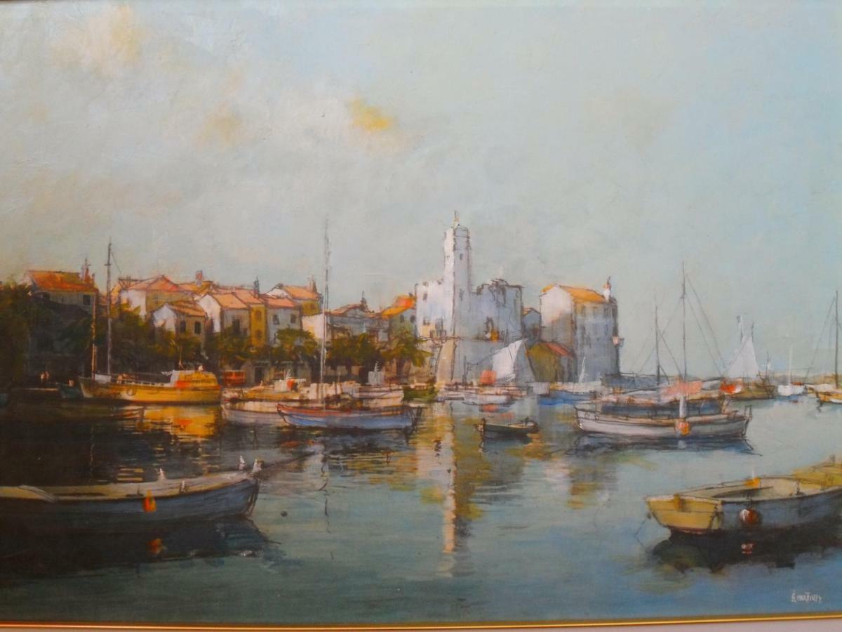 Apartments Picasso Komiža Екстериор снимка